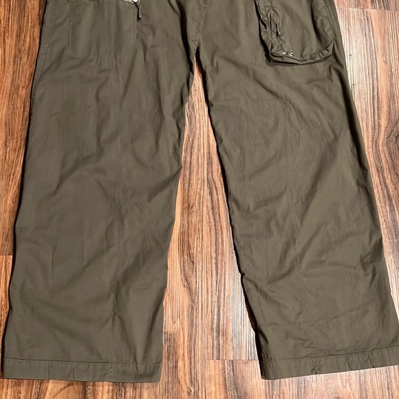 Johnny Was Hailey Cargo Pants - Picture 9 of 15